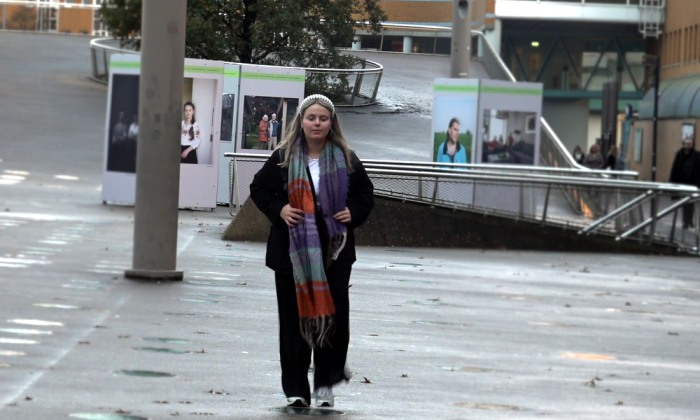 Mede-oprichter van stichting Let's Break the Shame, Iris, vertelt over haar ervaring met mentale problemen